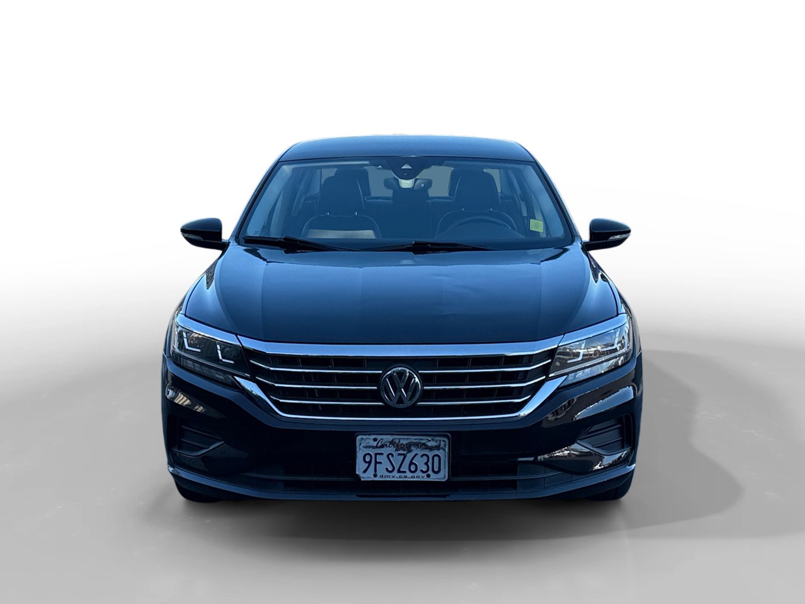 2020 Volkswagen Passat 2.0T SE photo 4