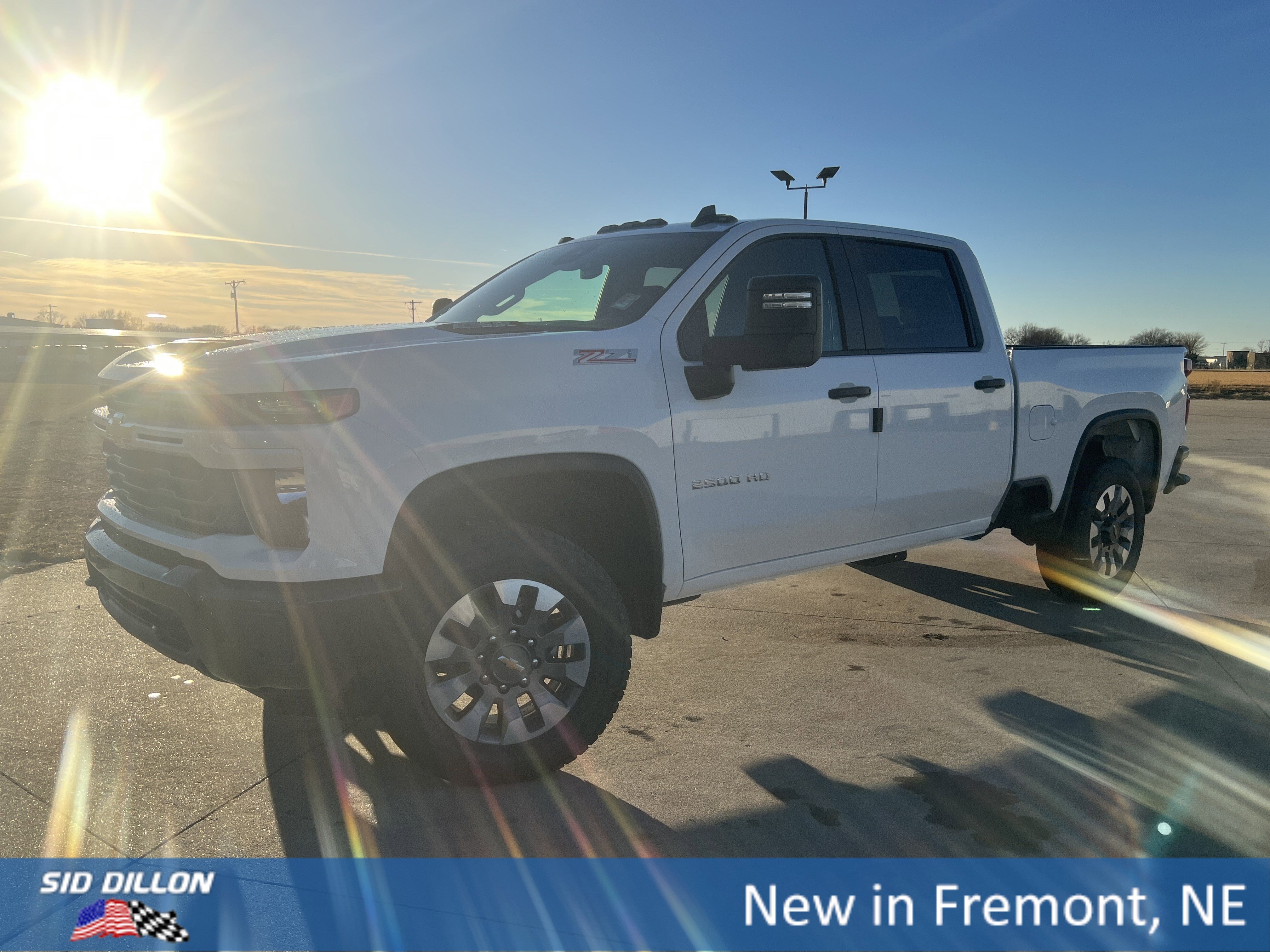 2026 Chevrolet Silverado 2500HD Custom's photo