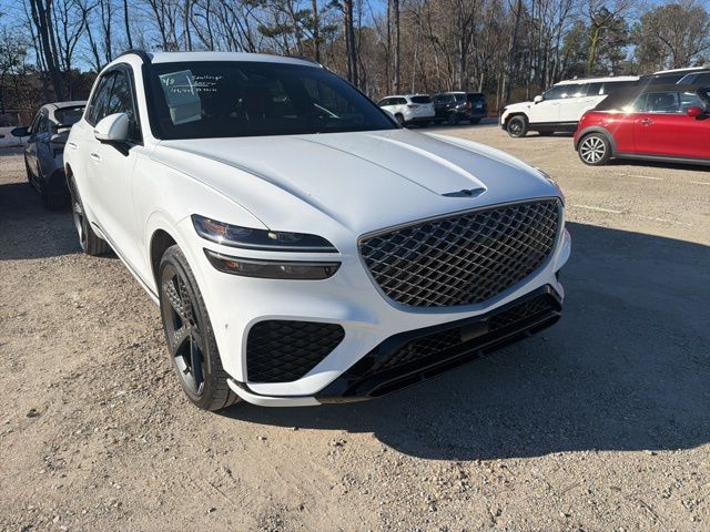 2024 Genesis GV70 Standard's photo