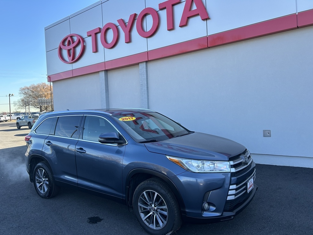 2019 Toyota Highlander XLE's photo