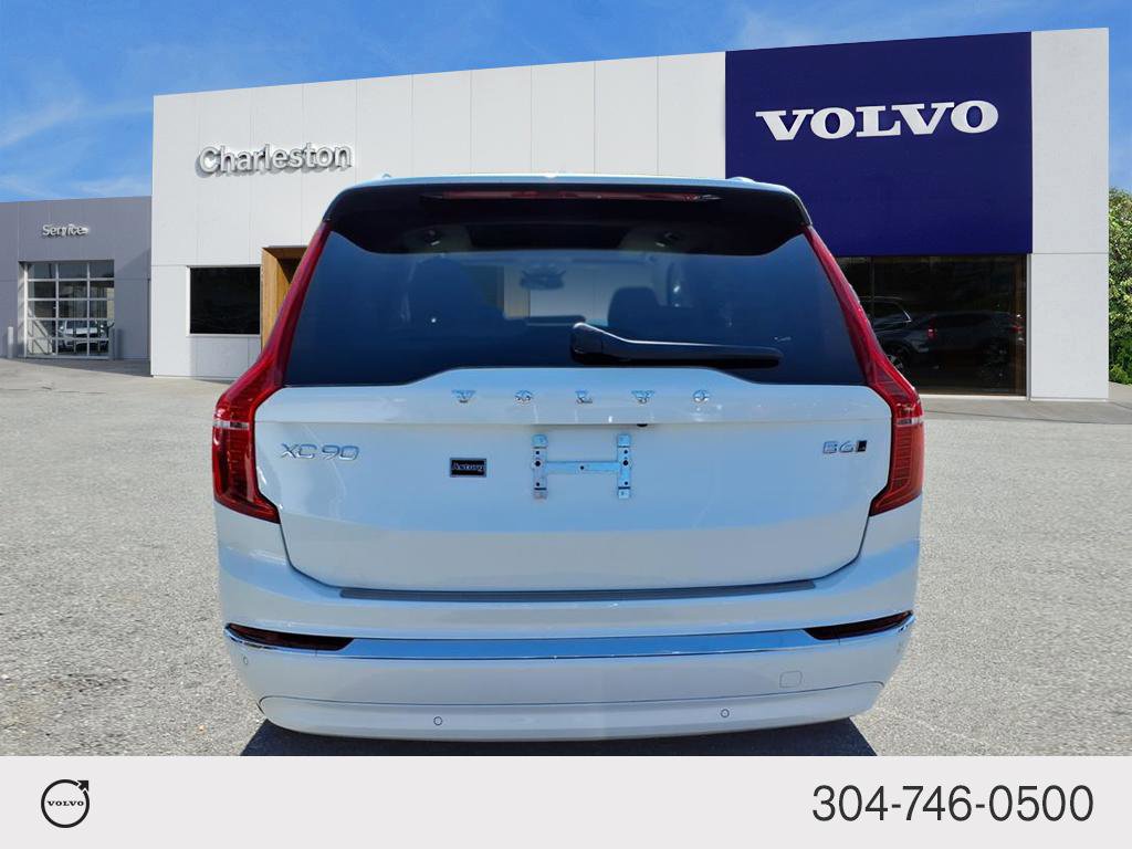 2024 Volvo XC90 Plus photo 3