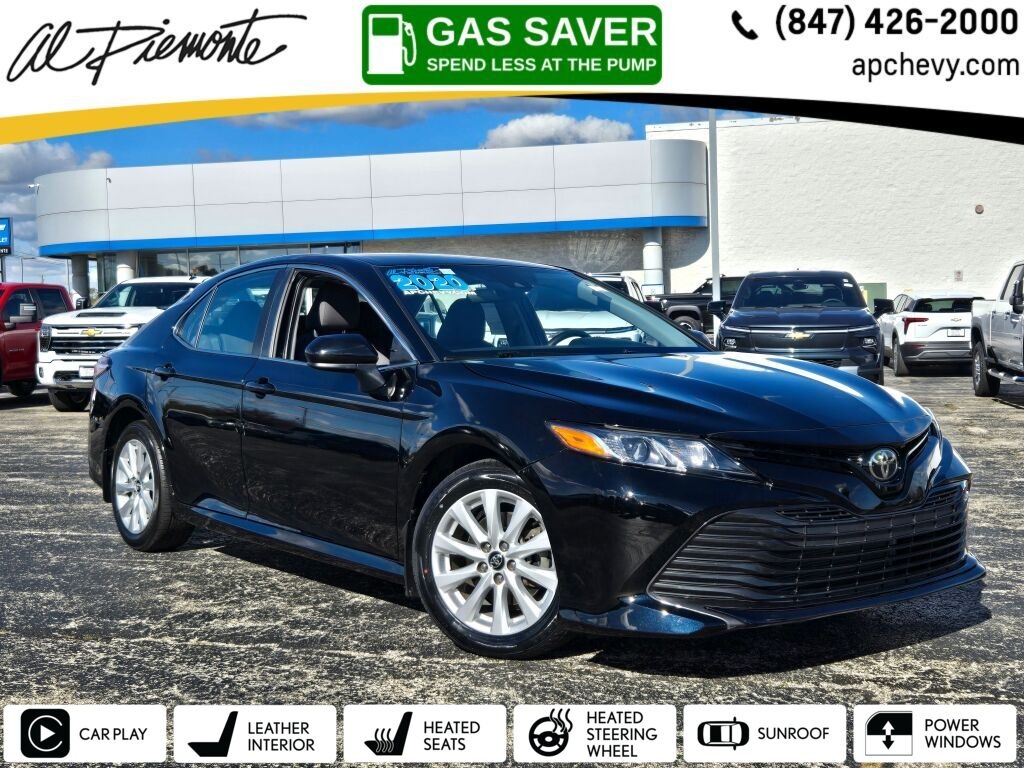 2020 Toyota Camry LE's photo