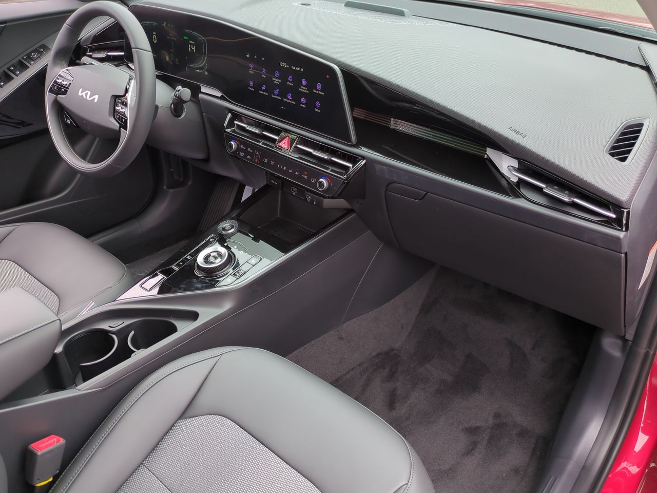 2025 Kia Niro Plug-In Hybrid EX photo 23