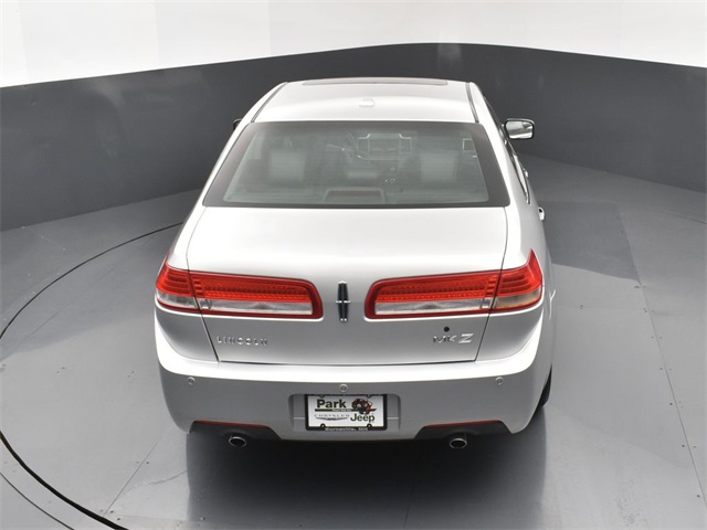 2012 Lincoln MKZ Base photo 19