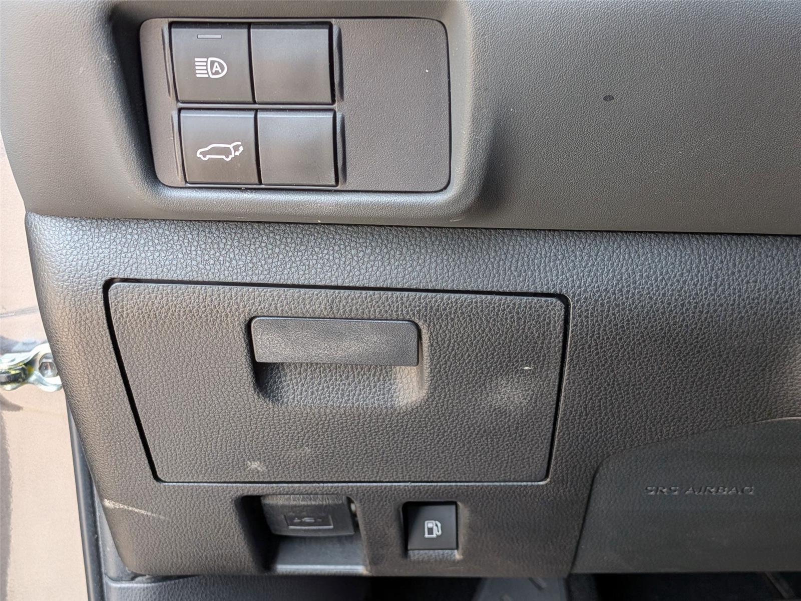 2022 Toyota Highlander XLE photo 16