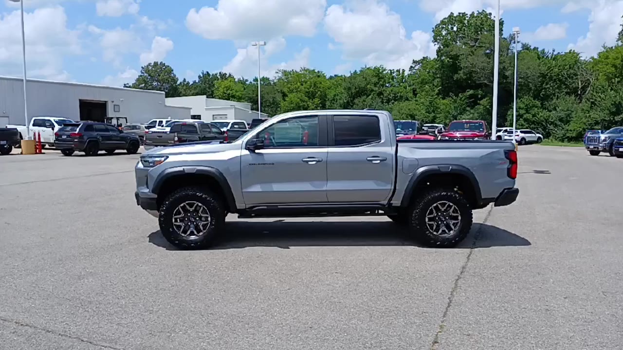 2025 Chevrolet Colorado ZR2 photo 4