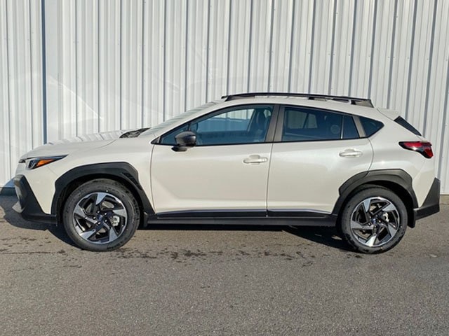 2025 Subaru Crosstrek Limited photo 3