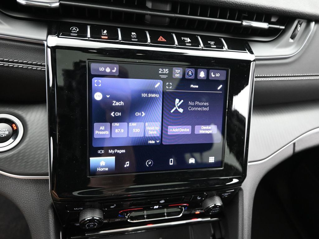 2025 Jeep Grand Cherokee Laredo X photo 14
