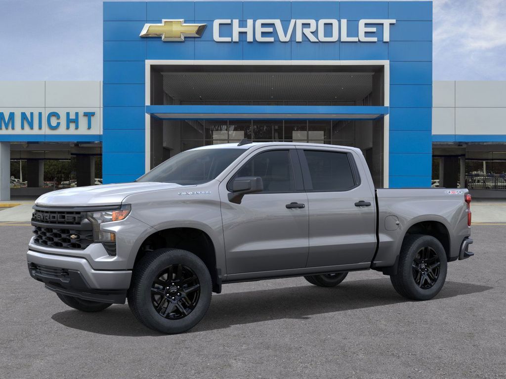 2026 Chevrolet Silverado 1500 Custom photo 2