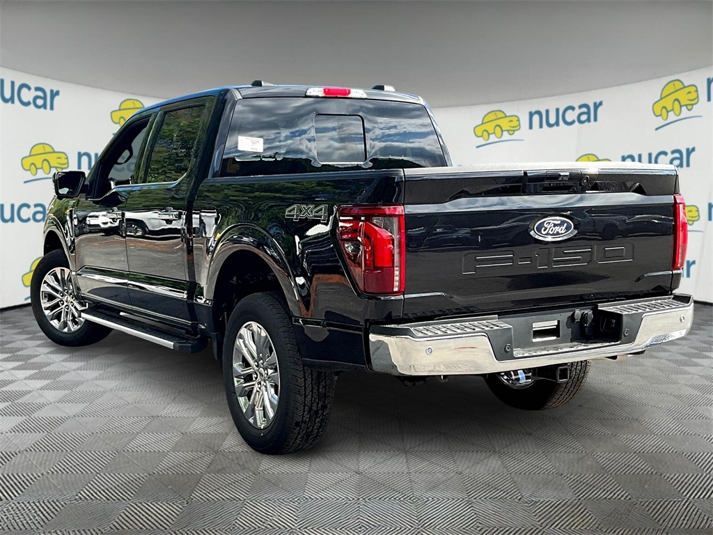 2025 Ford F-150 Lariat photo 2