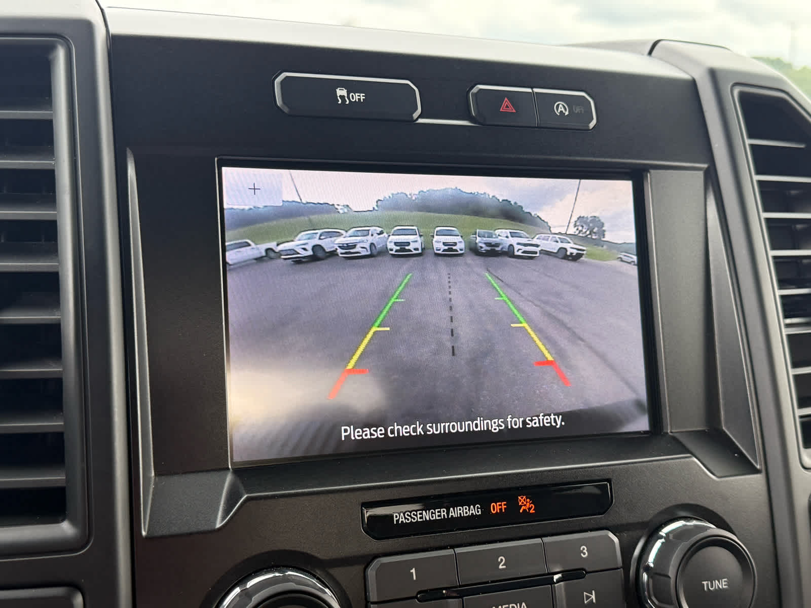 2020 Ford F-150 XL photo 19