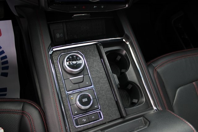 2022 Ford Expedition Limited photo 28