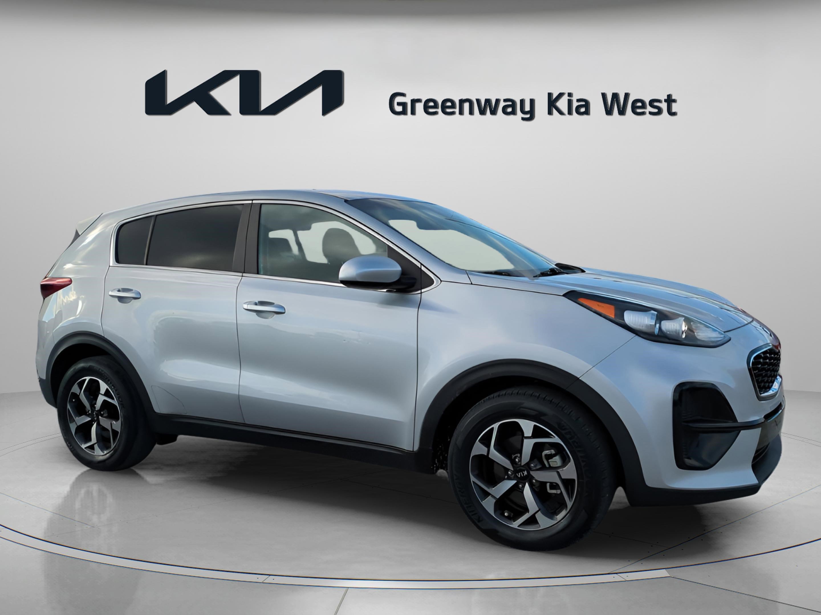 2022 Kia Sportage LX's photo