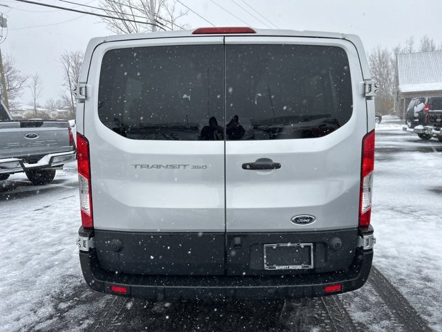 2020 Ford Transit Passenger XL photo 3