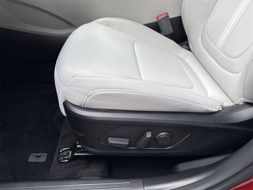 2026 Hyundai Tucson SEL photo 10