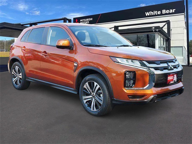 2025 Mitsubishi Outlander Sport ES's photo