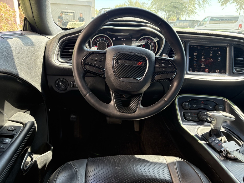 2015 Dodge Challenger SXT Plus photo 5