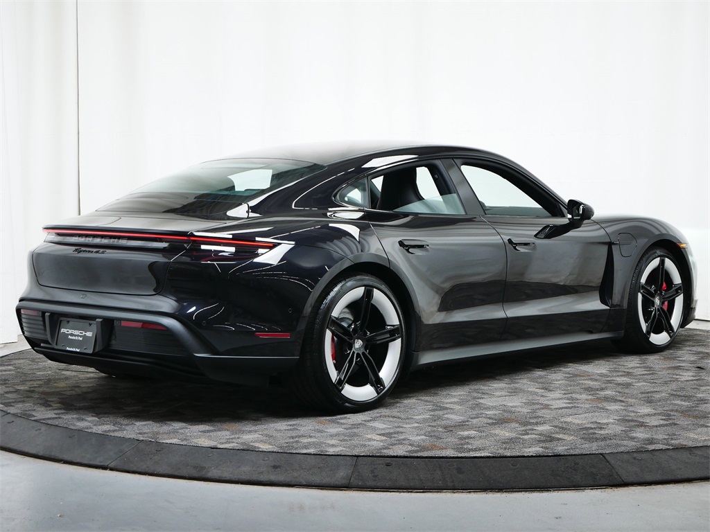 2025 Porsche Taycan 4S photo 7