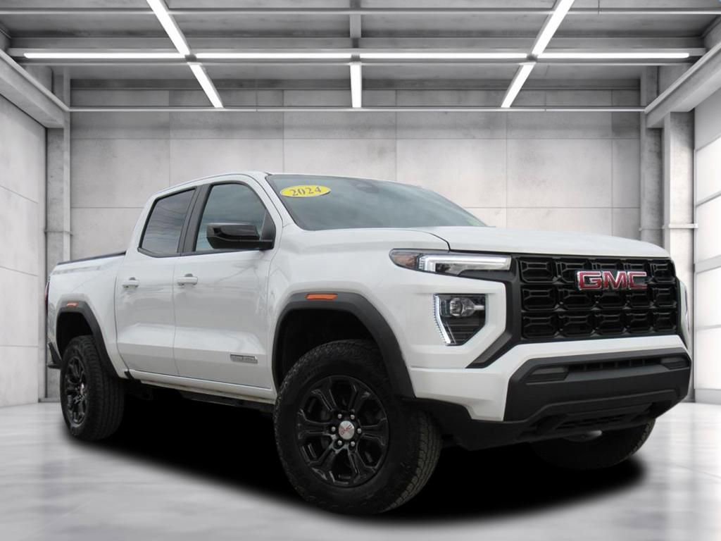 2024 GMC Canyon Elevation's photo