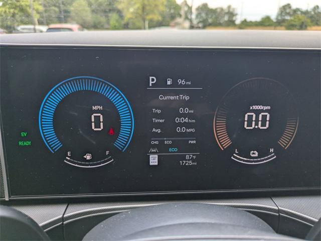 2026 Hyundai Santa Fe SE photo 4