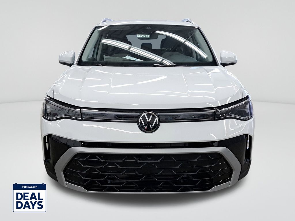 2025 Volkswagen Taos SEL photo 2