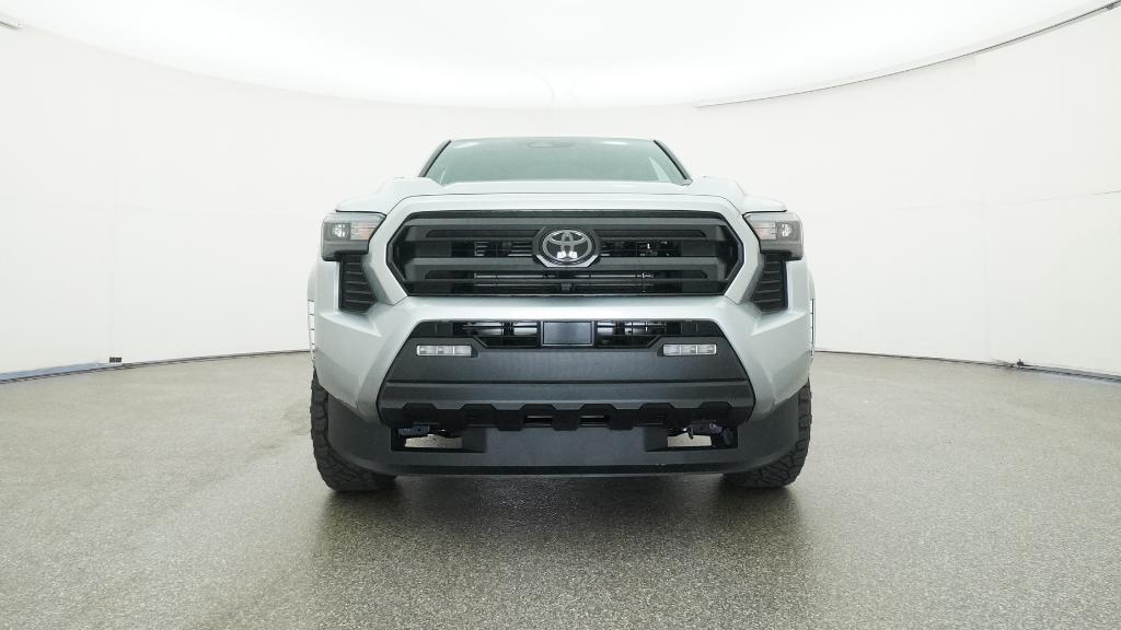2025 Toyota Tacoma SR5 4x4 Double Cab photo 3