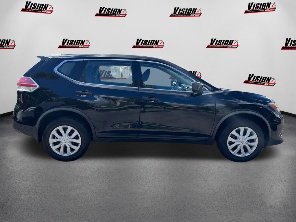2016 Nissan Rogue S photo 4