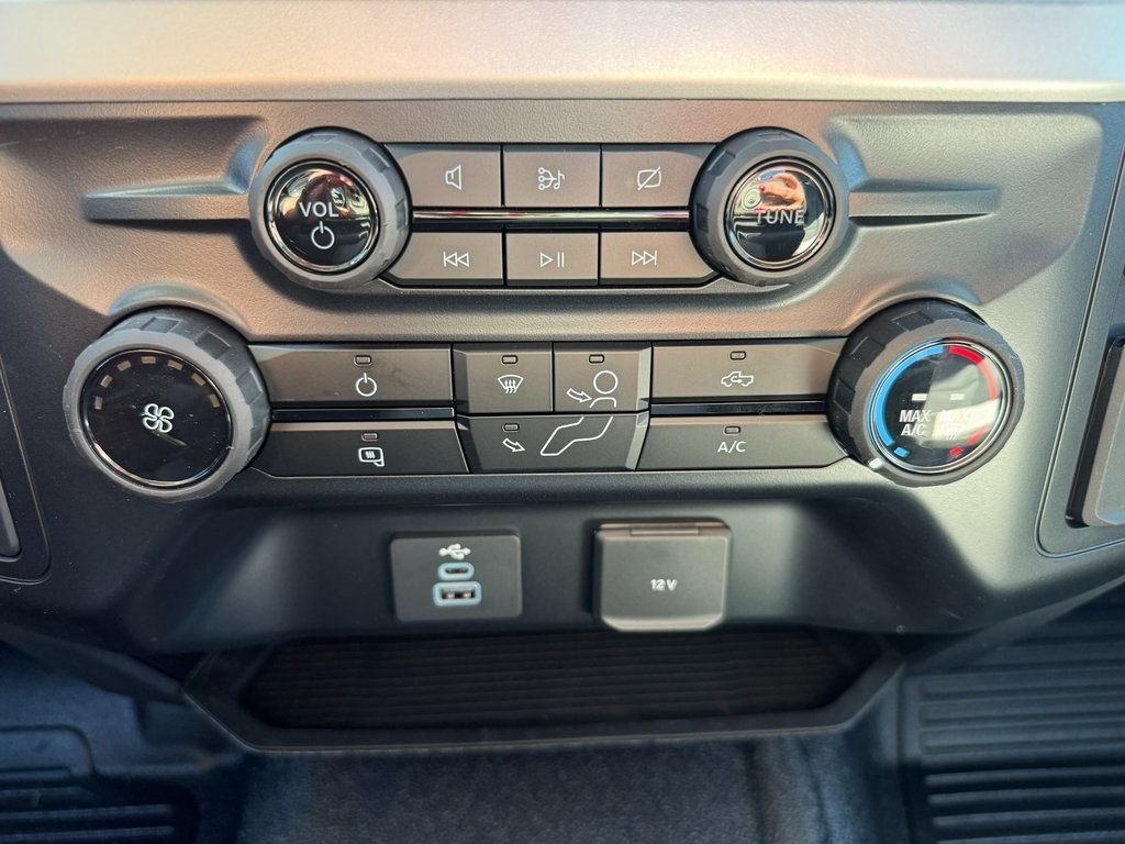 2024 Ford F-450 XL photo 22
