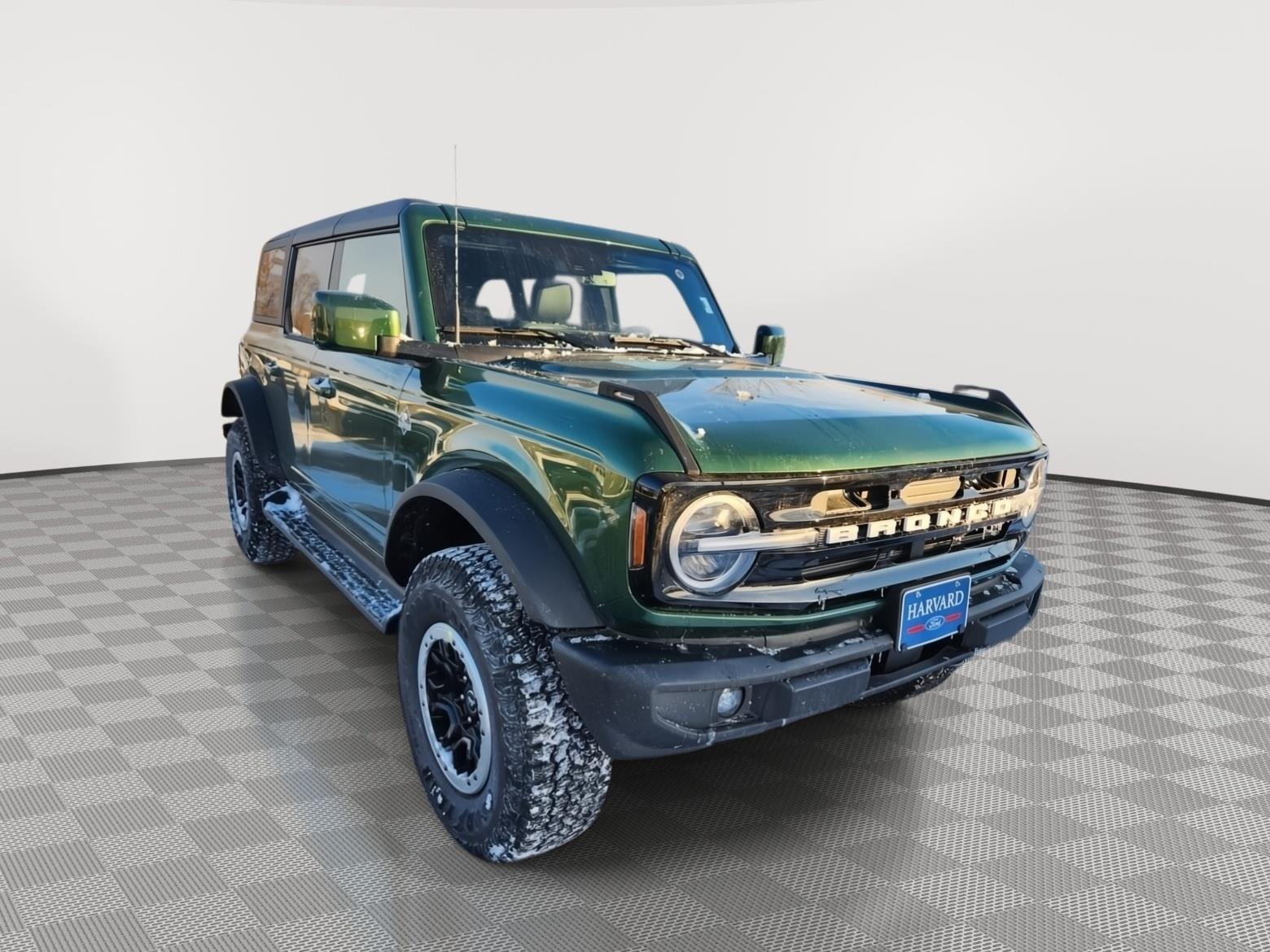 2025 Ford Bronco 4-Door Outer Banks's photo