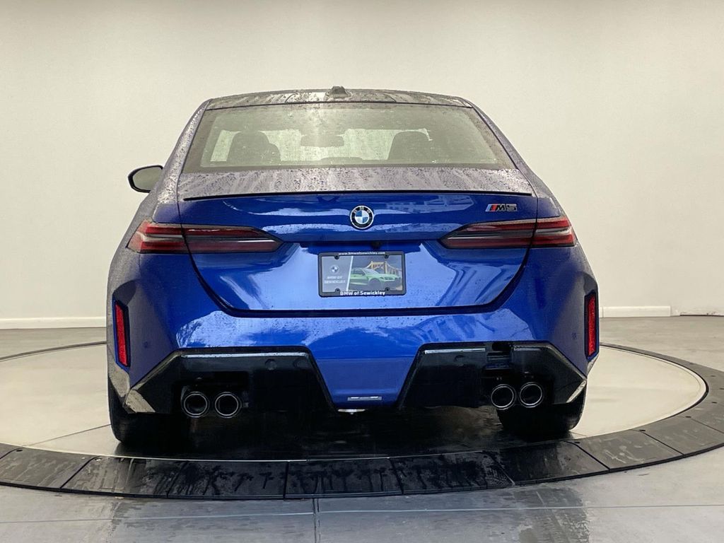 2026 Bmw M5 5 photo 4