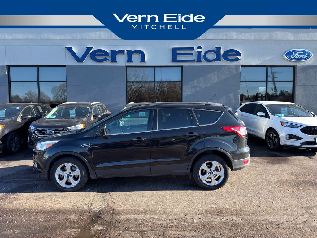 2015 Ford Escape SE's photo