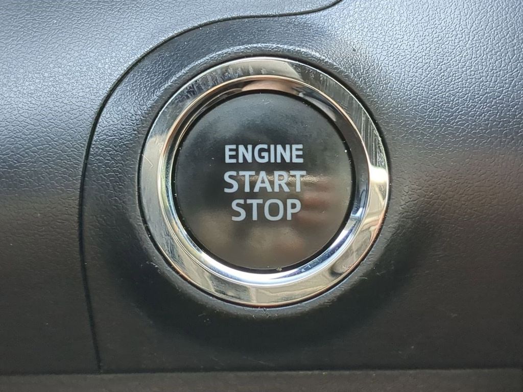 2022 Toyota Avalon Limited photo 28