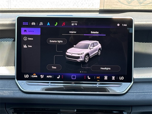 2025 Volkswagen Tiguan SE photo 22