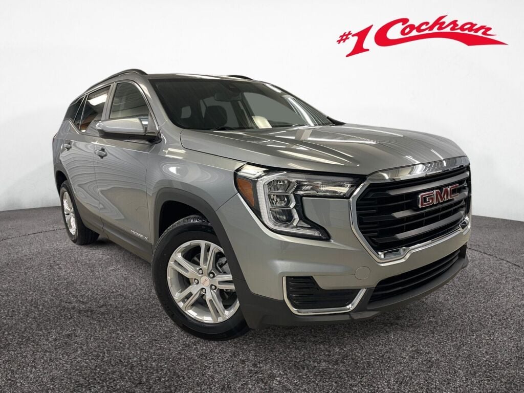 2023 GMC Terrain SLE's photo