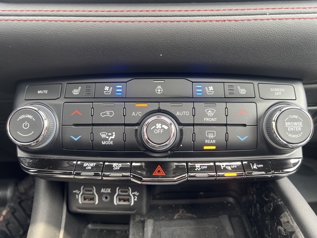 2024 Dodge Durango R/T Premium photo 13