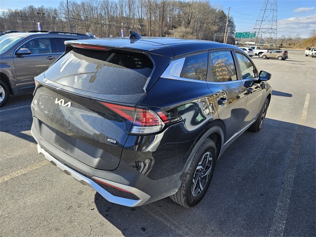 2023 Kia Sportage LX photo 4