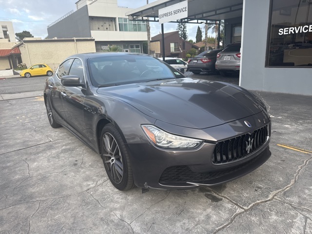2014 Maserati Ghibli Base photo 2