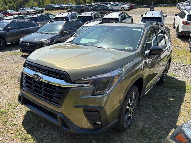 2025 Subaru Ascent Limited's photo