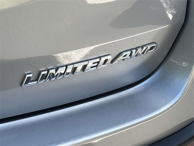 2016 Toyota Highlander Limited photo 9