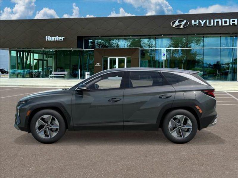2026 Hyundai Tucson Hybrid SEL Convenience photo 3