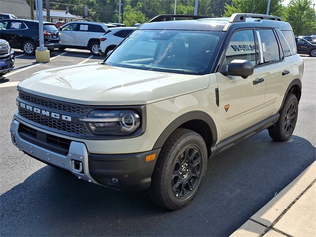 2025 Ford Bronco Sport Badlands photo 3