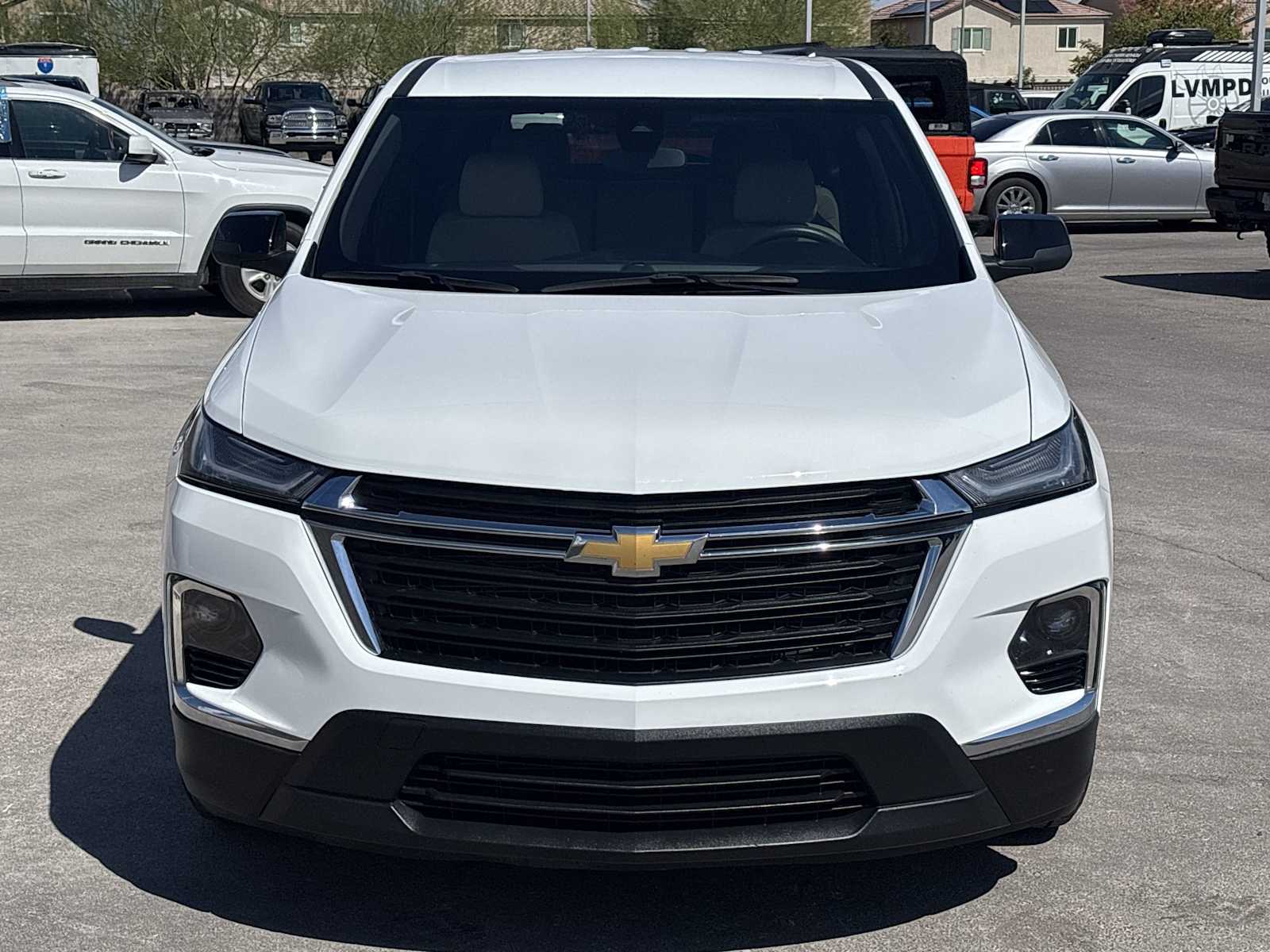 2022 Chevrolet Traverse LS photo 4