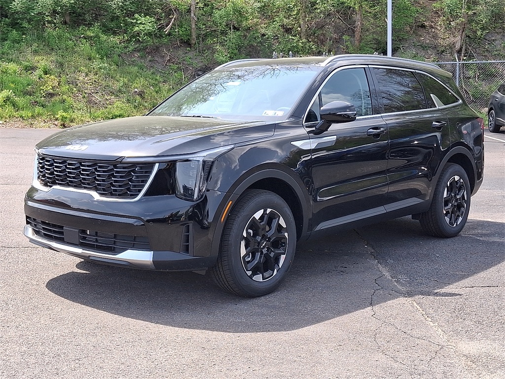 2025 Kia Sorento S photo 3