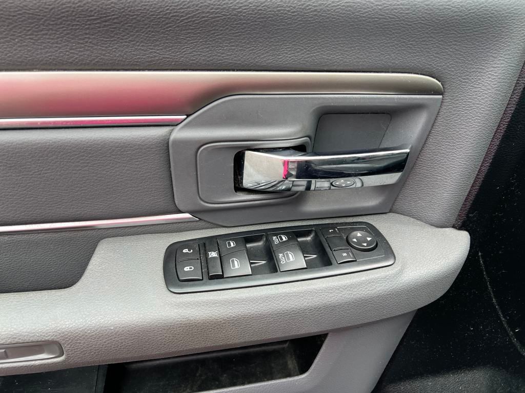 2016 Ram 1500 Big Horn photo 12