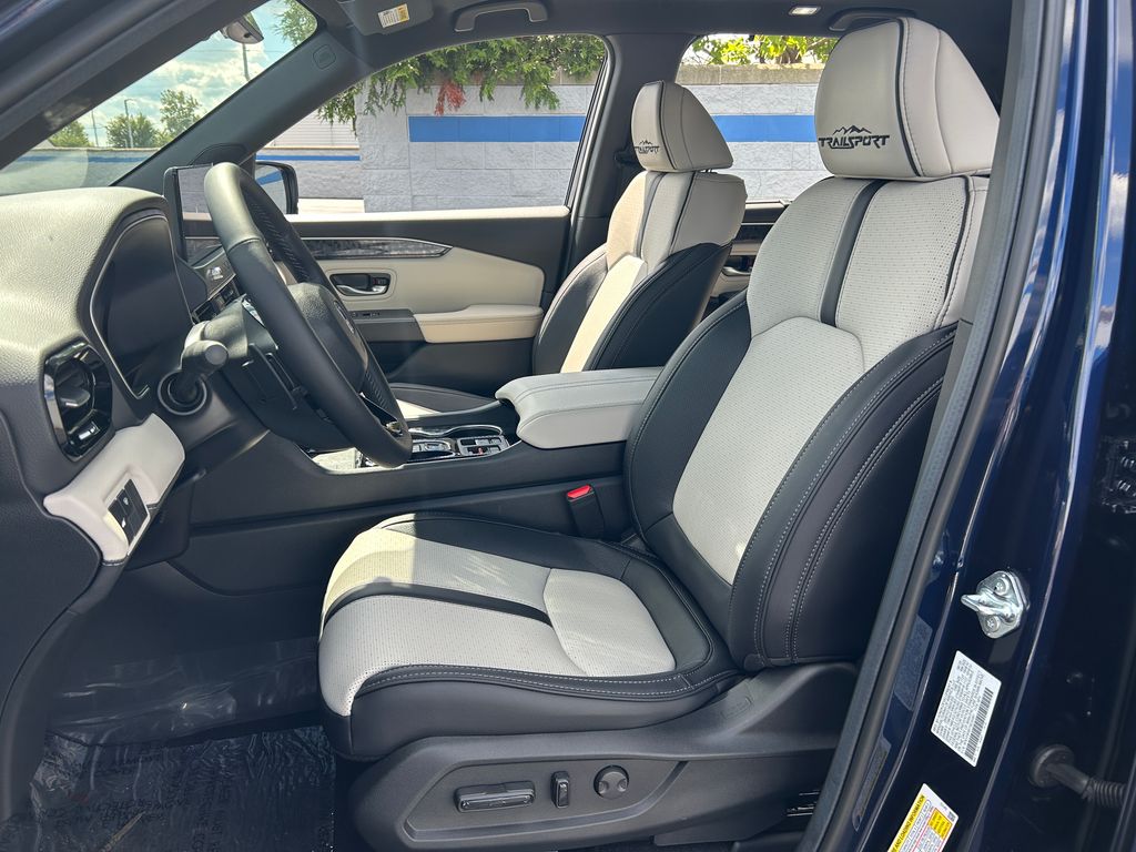 2026 Honda Passport TrailSport Elite photo 17