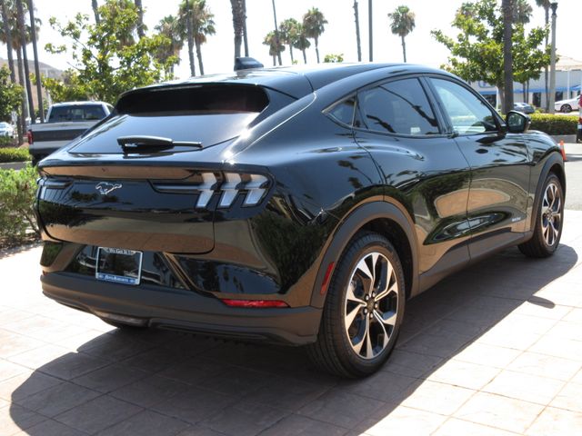 2025 Ford Mustang Mach-E Select photo 4