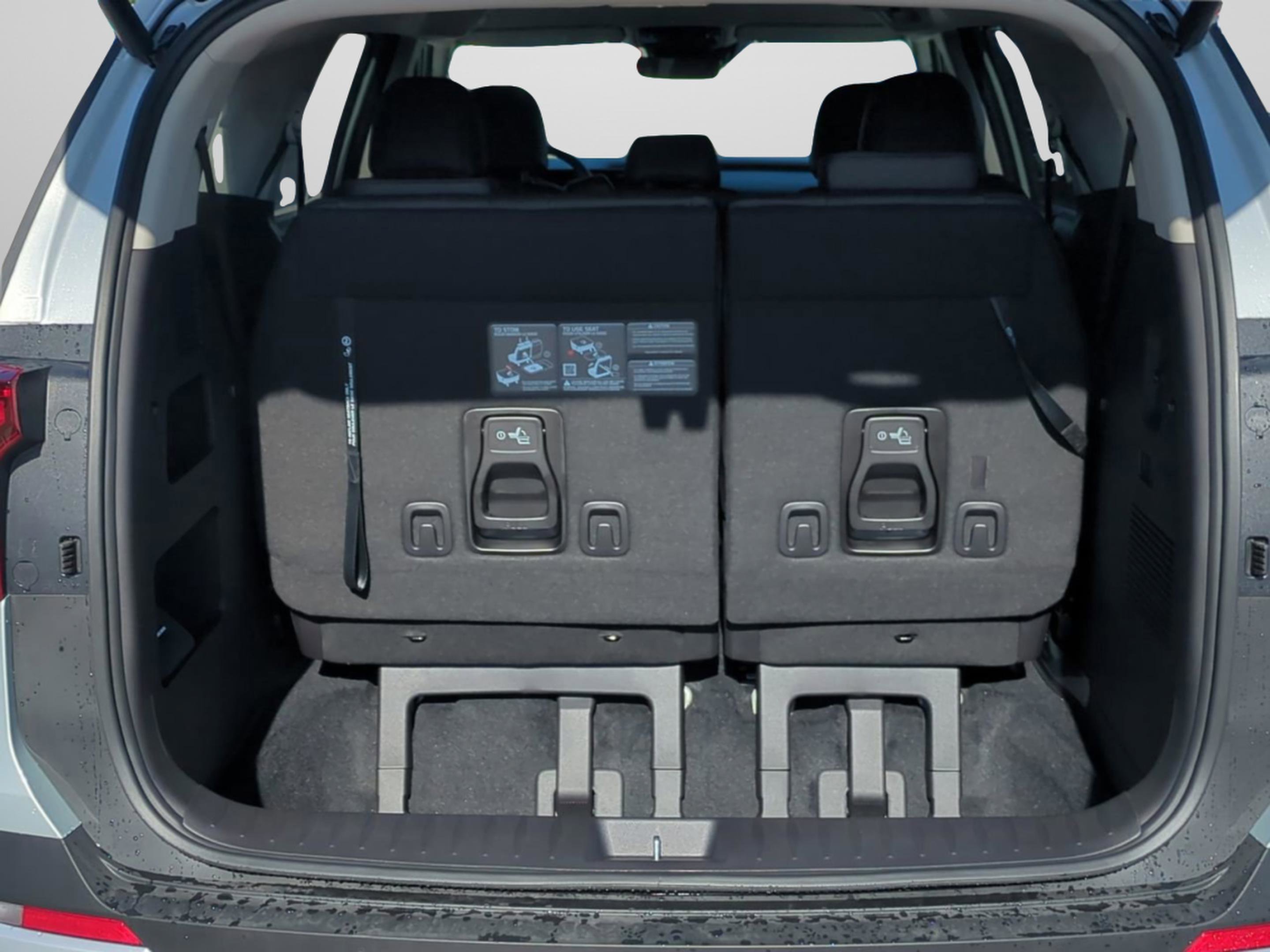 2026 Kia Carnival EX photo 12