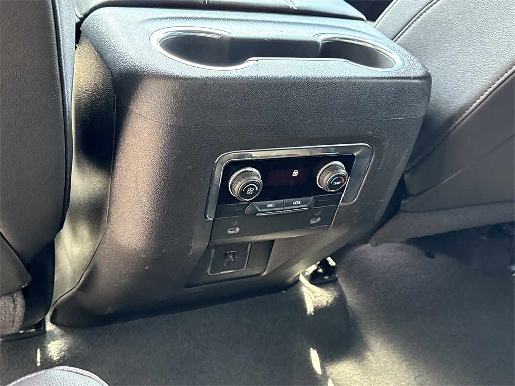 2023 Chevrolet Tahoe LT photo 15