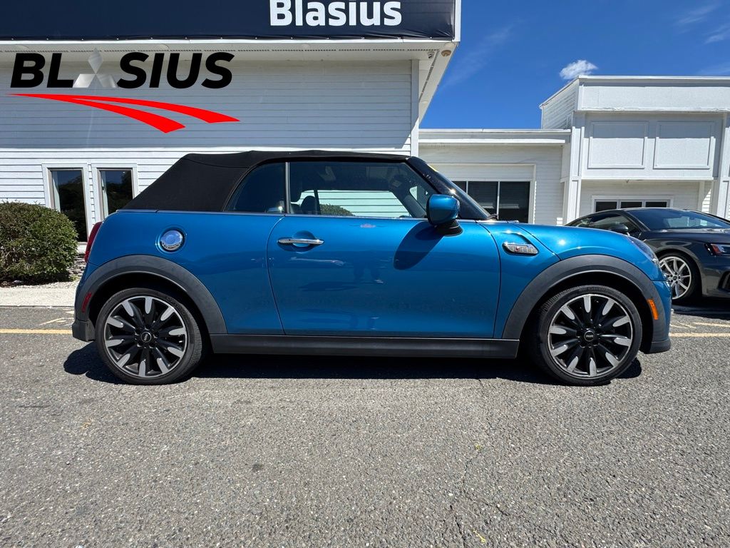 2023 Mini Cooper Convertible S photo 4