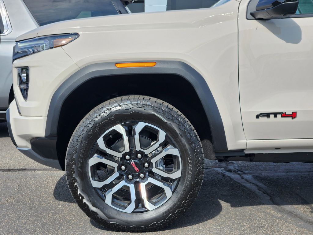 2026 Gmc Canyon AT4 photo 8
